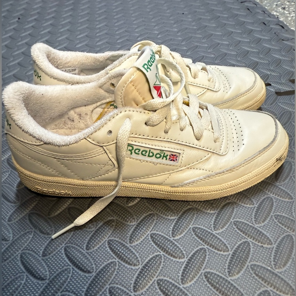 Reebok Women's Club C 85 Vintage Shoes - Size 6.5W